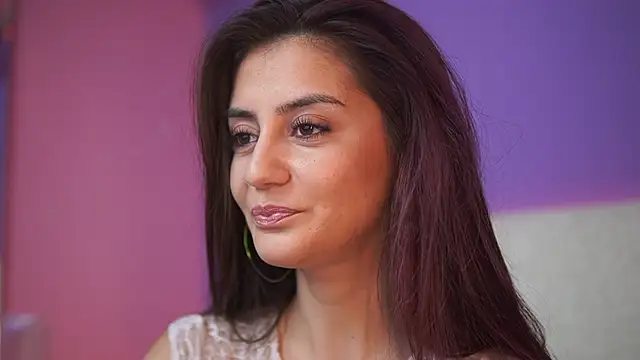 Snapshot of SabrinaHope chatting on October 5, 2025, 9:05 pm SabrinaHope online show from October 5, 2025, 9:05 pm