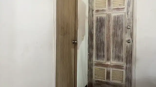 BBCGODIAM9 online show from March 11, 2025, 5:46 pm