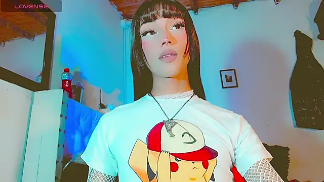 Snapshot of HELEM__S7 chatting on March 4, 2025, 10:27 pm HELEM  S7 online show from March 4, 2025, 10:27 pm