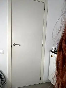 Snapshot of mint_melissaaa chatting on October 11, 2025, 4:30 pm mint melissaaa online show from October 11, 2025, 4:30 pm