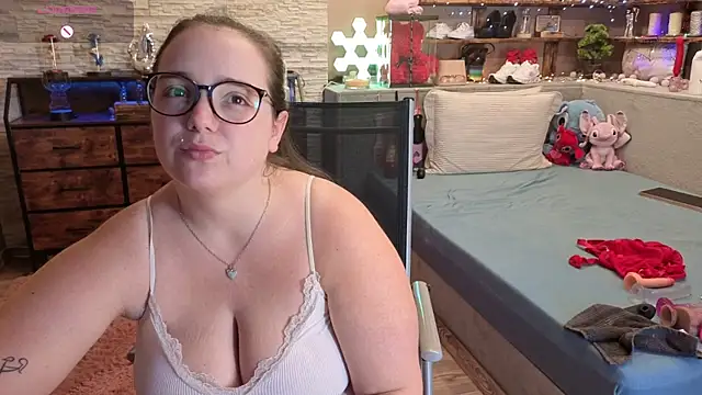 Kimberly-Caprice online show from May 29, 2026, 8:20 am