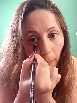 Snapshot of SofiEstevez chatting on September 18, 2025, 4:43 pm SofiEstevez online show from September 18, 2025, 4:43 pm