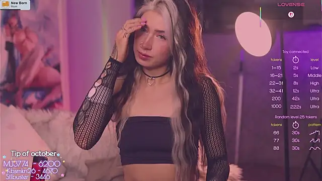 Virtual Wafu online show from October 14, 2025, 6:19 pm