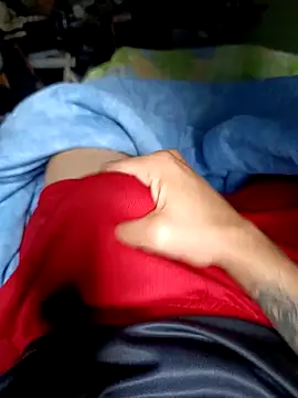 duromelopones online show from December 17, 2025, 6:13 pm