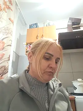 Snapshot of Malichkaanna30 chatting on October 4, 2025, 10:39 am Malichkaanna30 online show from October 4, 2025, 10:39 am