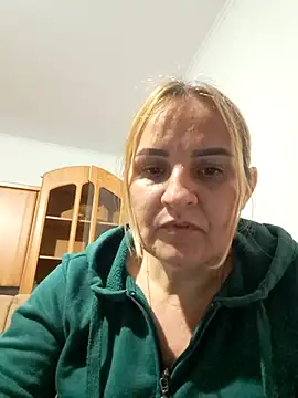 Snapshot of Malichkaanna30 chatting on September 30, 2025, 10:54 am Malichkaanna30 online show from September 30, 2025, 10:54 am