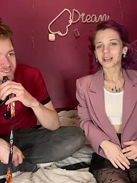 Lilythepinkgirl online show from March 1, 2025, 11:47 pm