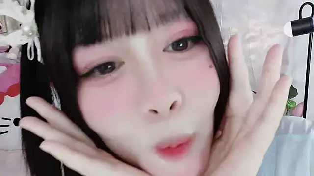 Nancy-Cindy online show from September 12, 2025, 7:46 pm