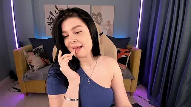 Snapshot of MelanieCarterr chatting on February 8, 2025, 10:51 pm MelanieCarterr online show from February 8, 2025, 10:51 pm