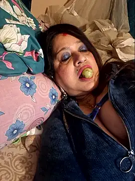 Hot Queen77 online show from December 7, 2024, 10:06 am