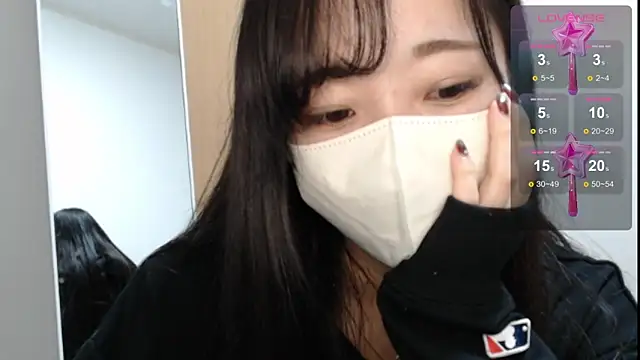 Rio chan  online show from February 18, 2025, 1:00 pm