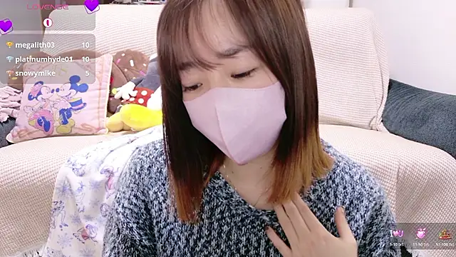 Rio chan  online show from November 12, 2025, 1:04 pm