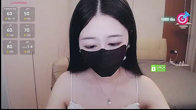 Snapshot of CN-xiaofei chatting on June 25, 2026, 5:12 am CN-xiaofei online show from June 25, 2026, 5:12 am
