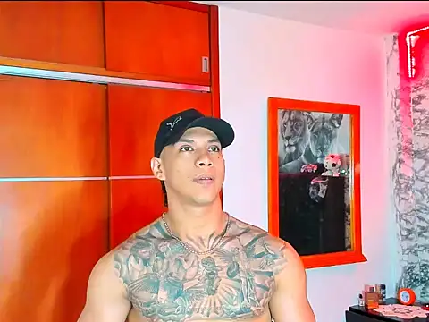 Aaron Toy online show from January 8, 2026, 7:42 pm