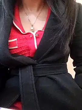 jihane-44 online show from February 26, 2025, 2:05 pm