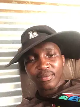 realGsign online show from February 9, 2025, 3:12 pm