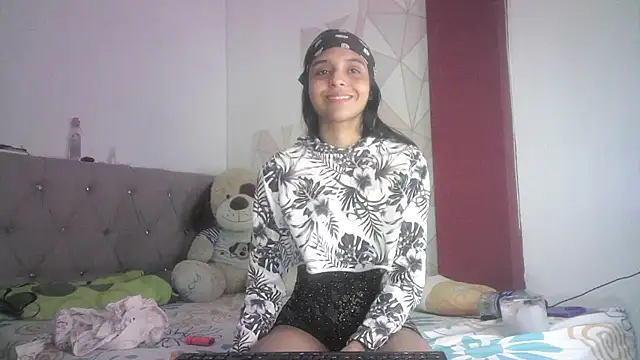 Michi sexy online show from March 15, 2025, 4:43 pm