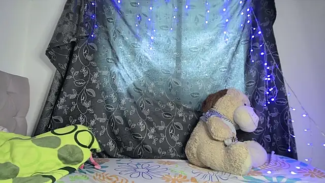 Michi sexy online show from January 10, 2025, 3:06 pm