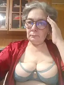 IrinaSweet54 online show from November 5, 2025, 8:28 am