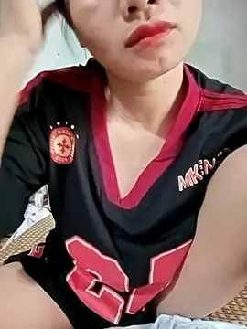 Snapshot of Lovepussyhair chatting on October 8, 2025, 5:53 am Lovepussyhair online show from October 8, 2025, 5:53 am