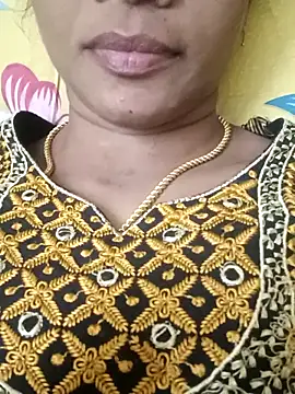 Snapshot of Ambika01 chatting on October 29, 2025, 4:22 am Ambika01 online show from October 29, 2025, 4:22 am