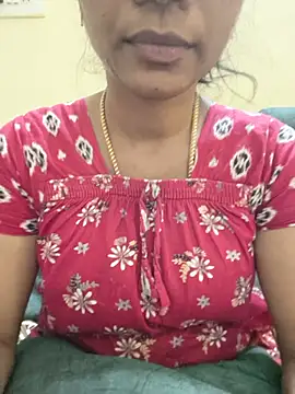 Snapshot of Ambika01 chatting on July 3, 2026, 9:49 am Ambika01 online show from July 3, 2026, 9:49 am