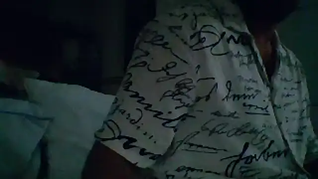Snapshot of bobotatto chatting on July 14, 2026, 12:43 am bobotatto online show from July 14, 2026, 12:43 am