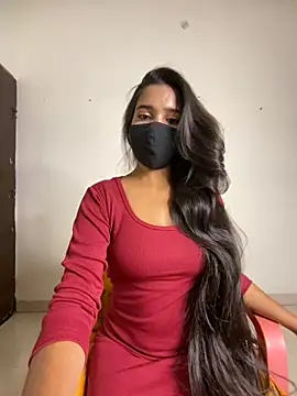 miss lina online show from March 7, 2025, 6:11 pm
