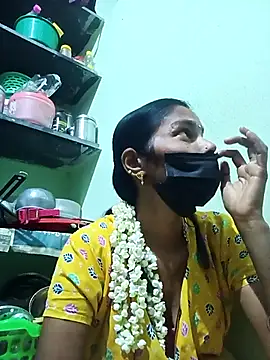 anusiya01 online show from March 6, 2025, 2:51 pm