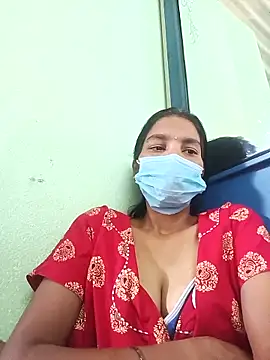 Snapshot of anusiya01 chatting on October 13, 2025, 6:37 am anusiya01 online show from October 13, 2025, 6:37 am