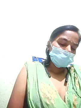 Snapshot of anusiya01 chatting on October 10, 2025, 6:53 pm anusiya01 online show from October 10, 2025, 6:53 pm