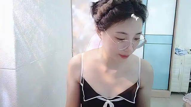 ooo   mimi online show from September 9, 2025, 2:21 am
