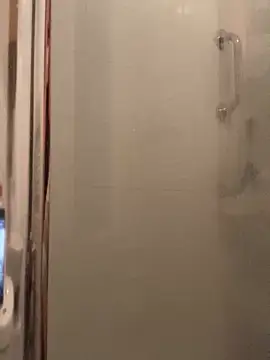 annonyme  422 online show from February 9, 2025, 8:34 pm