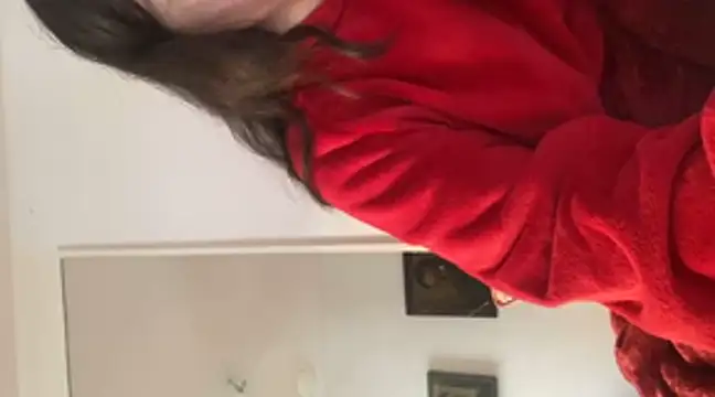 annonyme  422 online show from January 14, 2025, 2:43 pm