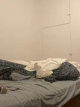 annonyme  422 online show from January 10, 2025, 10:25 pm