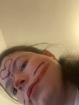 annonyme  422 online show from January 8, 2025, 3:39 pm