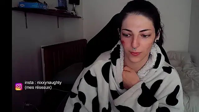 Nixxy naughty online show from December 18, 2024, 12:40 pm