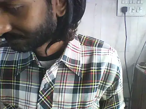 Desi GfBf online show from November 19, 2025, 5:40 am