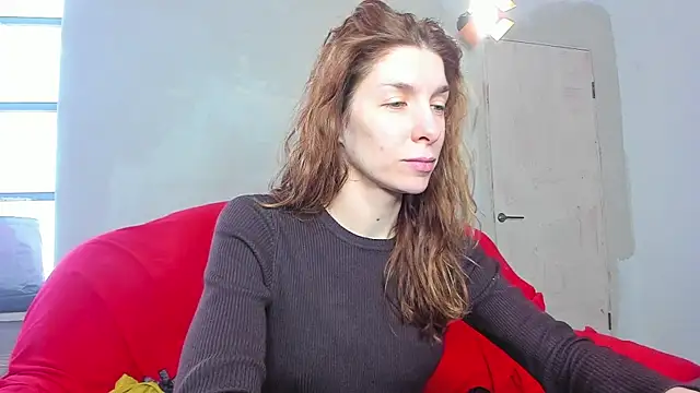 YourSuperModel online show from February 14, 2025, 7:28 am