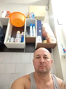 intx800 online show from November 18, 2025, 3:21 am