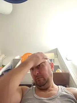 intx800 online show from October 19, 2025, 8:06 am