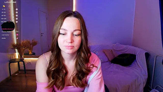 Snapshot of an6elica chatting on September 27, 2025, 2:28 am an6elica online show from September 27, 2025, 2:28 am