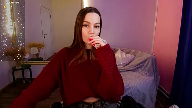 Snapshot of an6elica chatting on February 7, 2025, 2:40 am an6elica online show from February 7, 2025, 2:40 am