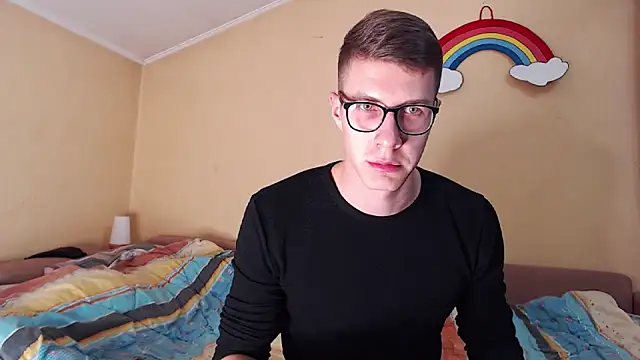 Chris Brien online show from November 4, 2025, 11:47 am