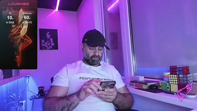 MAGABEAR077 online show from September 22, 2025, 3:23 am