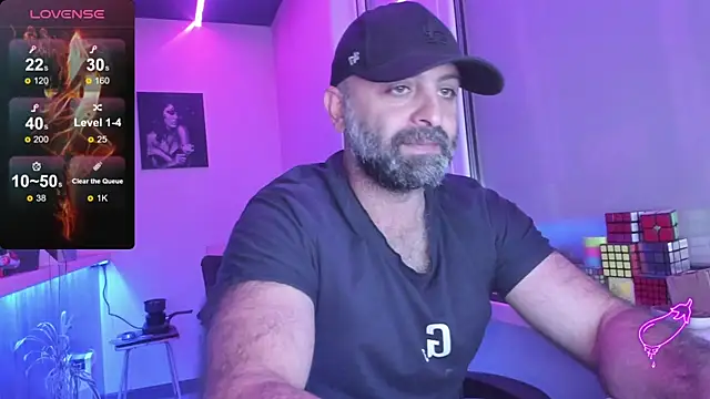MAGABEAR077 online show from September 15, 2025, 4:07 pm