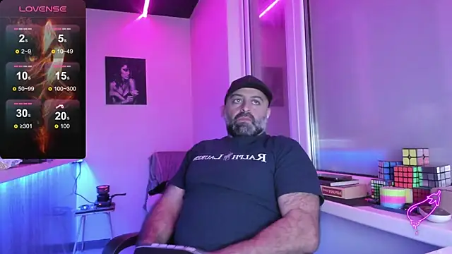 MAGABEAR077 online show from October 2, 2025, 10:07 am