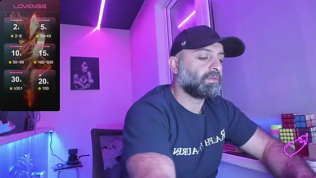 MAGABEAR077 online show from September 20, 2025, 11:43 pm