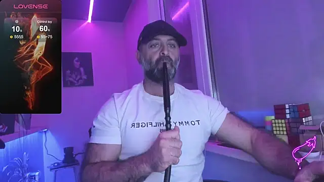 MAGABEAR077 online show from September 17, 2025, 2:24 am