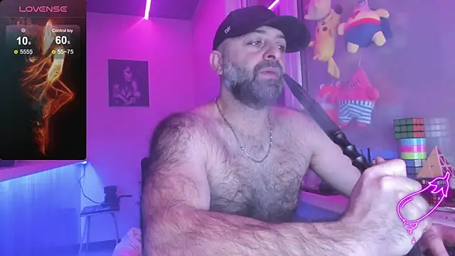 MAGABEAR077 online show from February 21, 2025, 10:59 pm